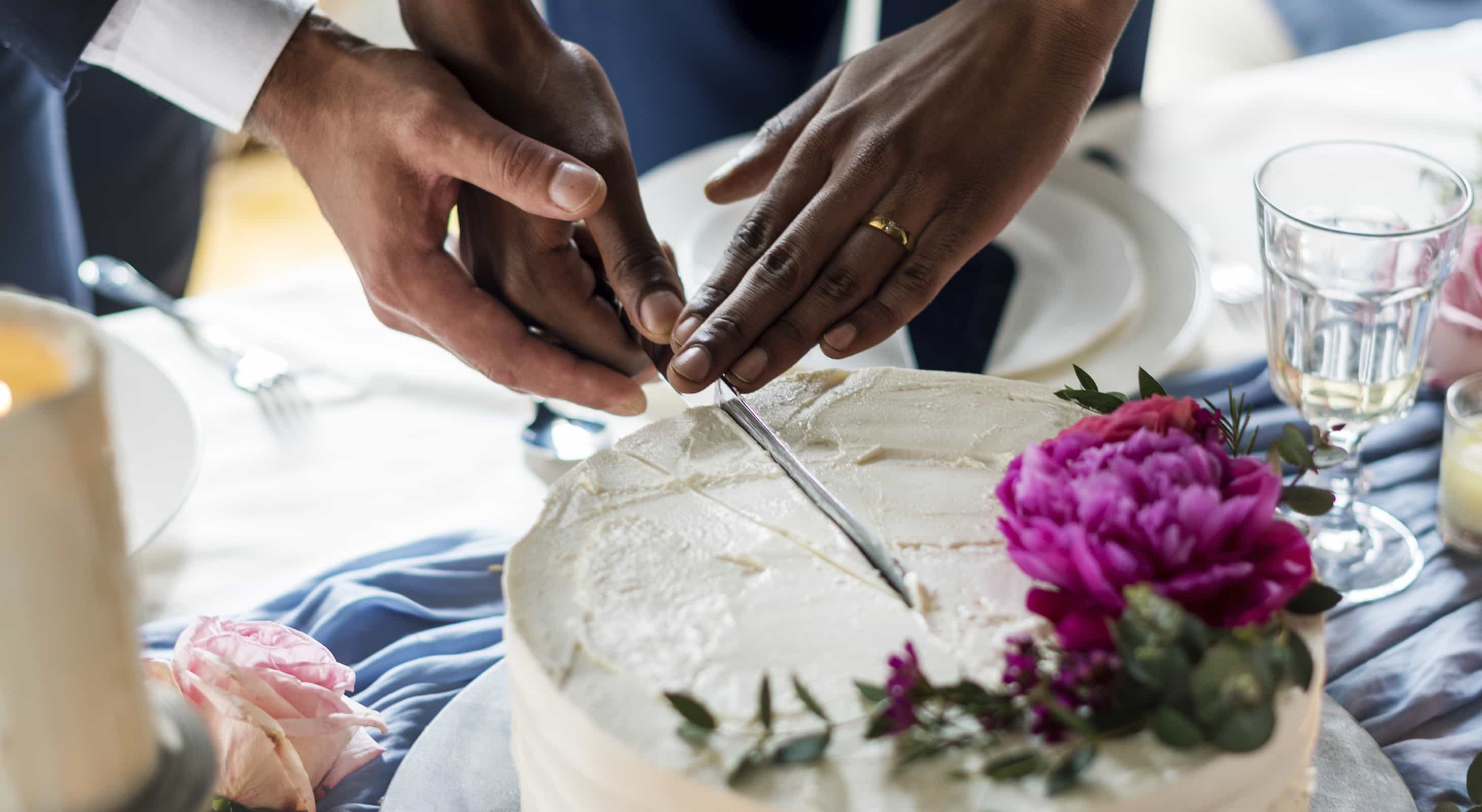 romantic Chestertown wedding cake